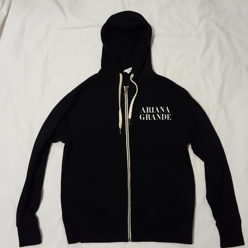 Sweater from Arians Grande concert